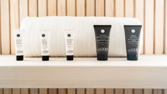 Produkter från basturitual i spa vid Luleälven i norra Sverige.