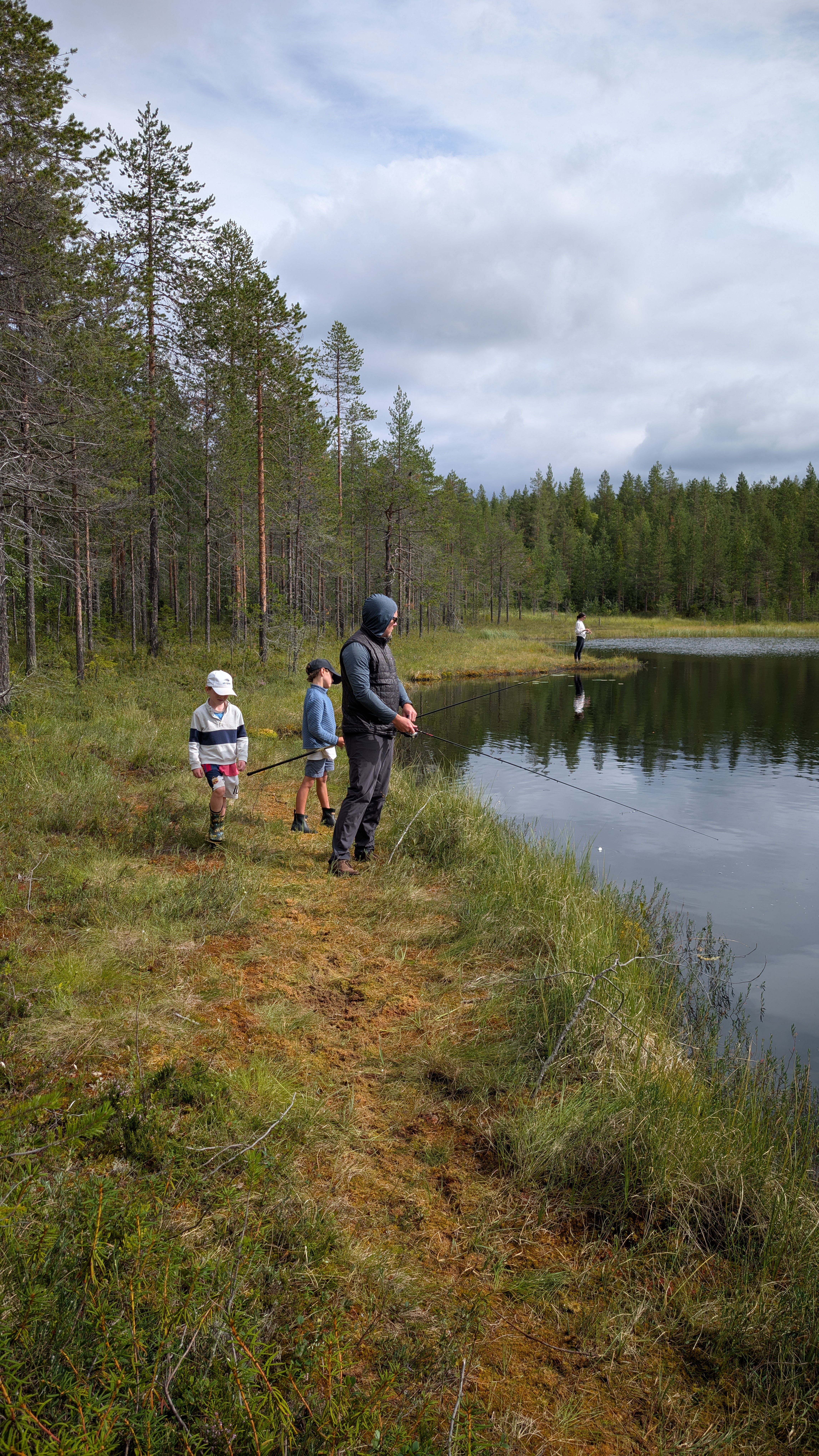 PXL 20250807 094128109